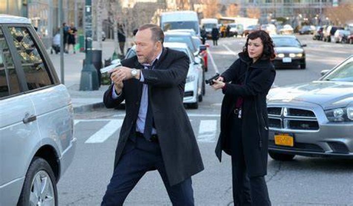 11 Amazing Bodies of Blue Bloods Stars