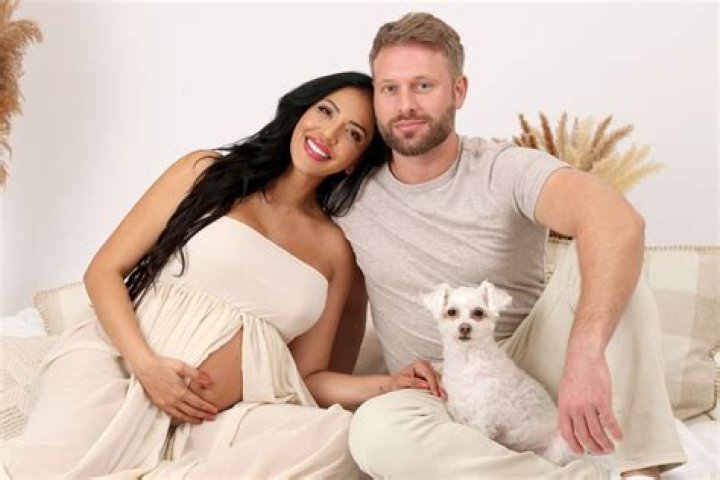 90 Day Fiancé's Jasmine Pineda in Bathing Suit Says "Happy Pride Month" — Celebwell