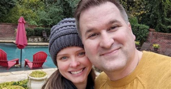90 Day Fiancé's Kirlyam Cox Shares Swimsuit Photo From Myrtle Beach
