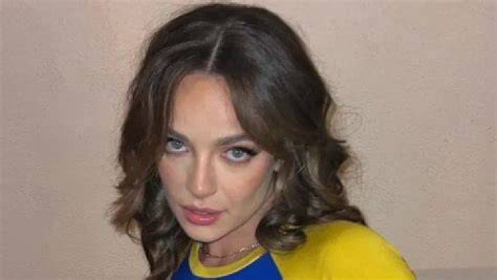 Abbie Chatfield Shares Swimsuit Video Saying "Ur Welcome" — Celebwell