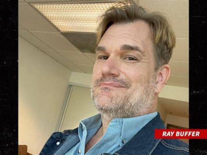 Actor Ray Buffer Accused of Stealing Comics Archives
