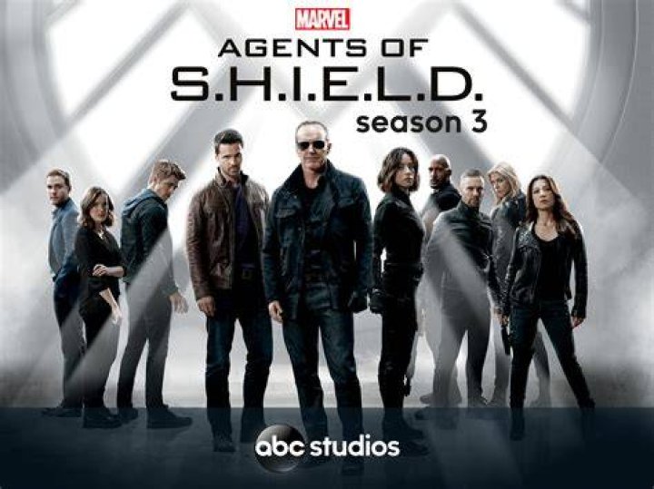 Agents Of S.H.I.E.L.D. Season 3 Promo Image Spotlights The Team’s New Bus