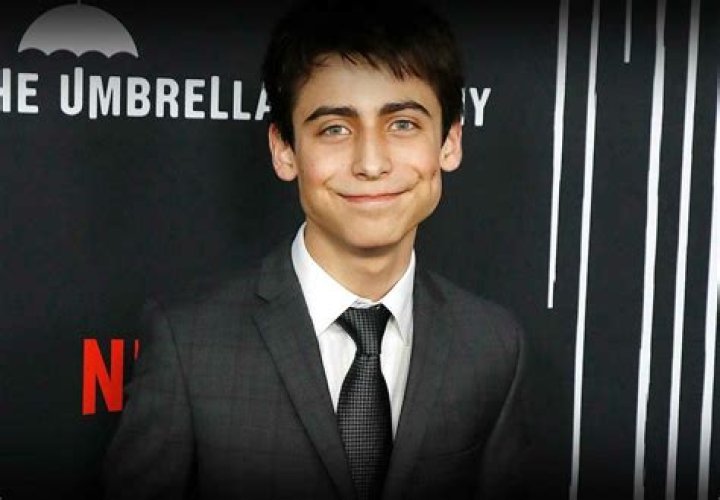 Aidan Gallagher Biography - Facts, Childhood, Family Life & Achievements of Actor