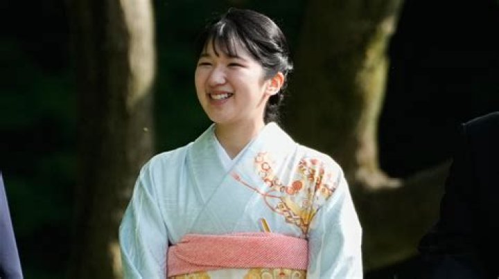 Aiko, Princess Toshi Biography – Facts, Childhood, Family Life of Naruhito’s Daughter