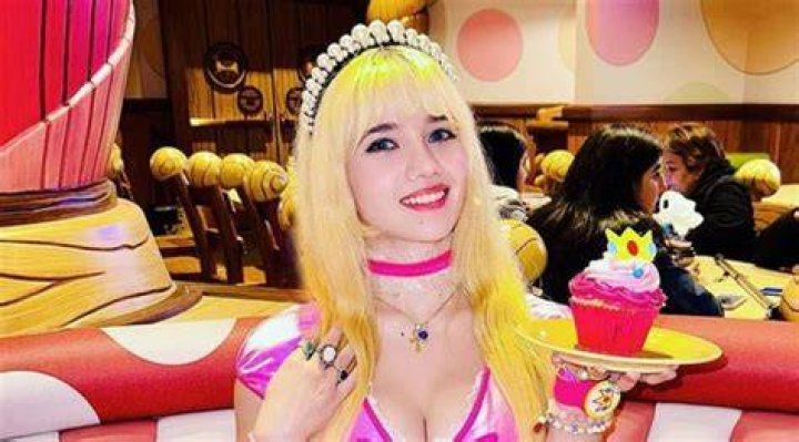 Aimee Rauseo (Peachy Queen) – Bio, Facts, Family
