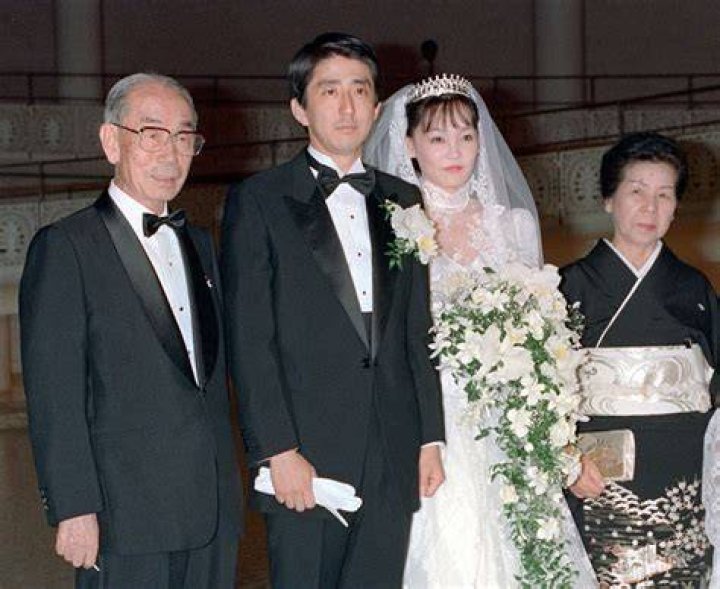 Akie Abe Parents: Akio Matsuzaki, Emiko Matsuzaki