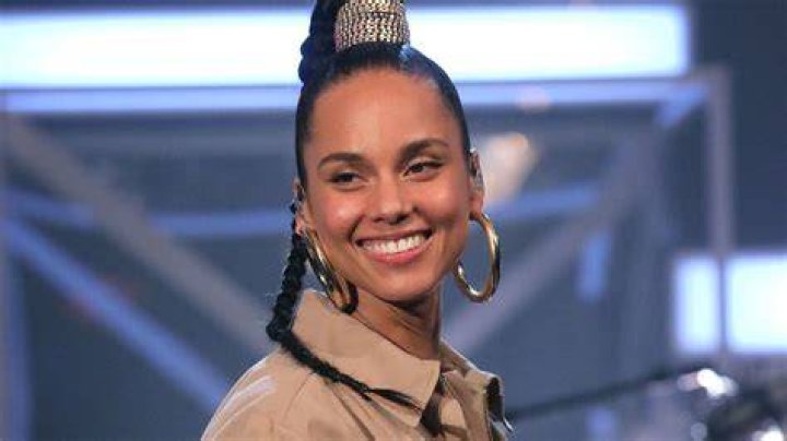 Alicia Keys Has Something Important To Say About Jay-Z’s Performance