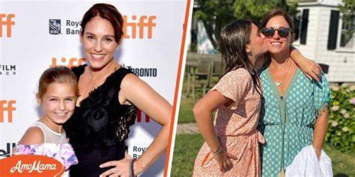 Amy Jo Johnson children: Meet Francesca Christine Giner