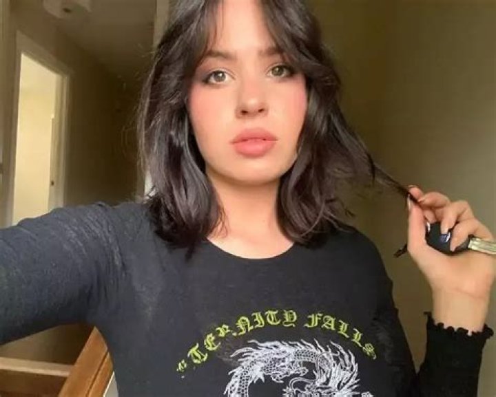 Anisa Jomha Wiki, Net Worth, Height, Nationality, Age & More