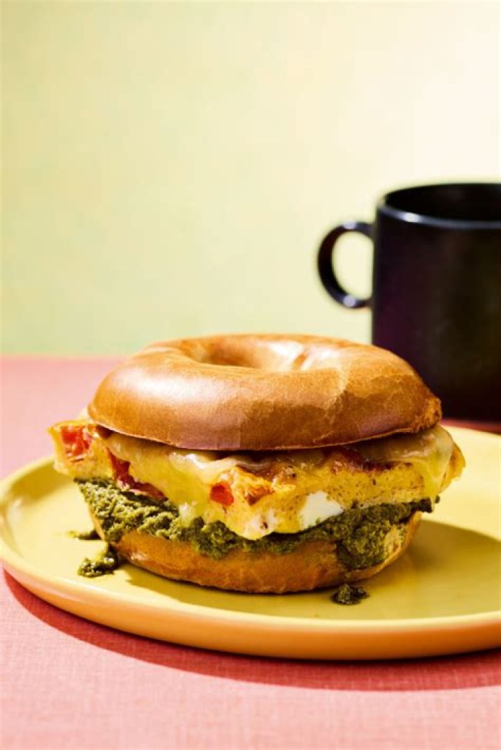 Are Croissants Healthier Than Bagels? – Celebrity