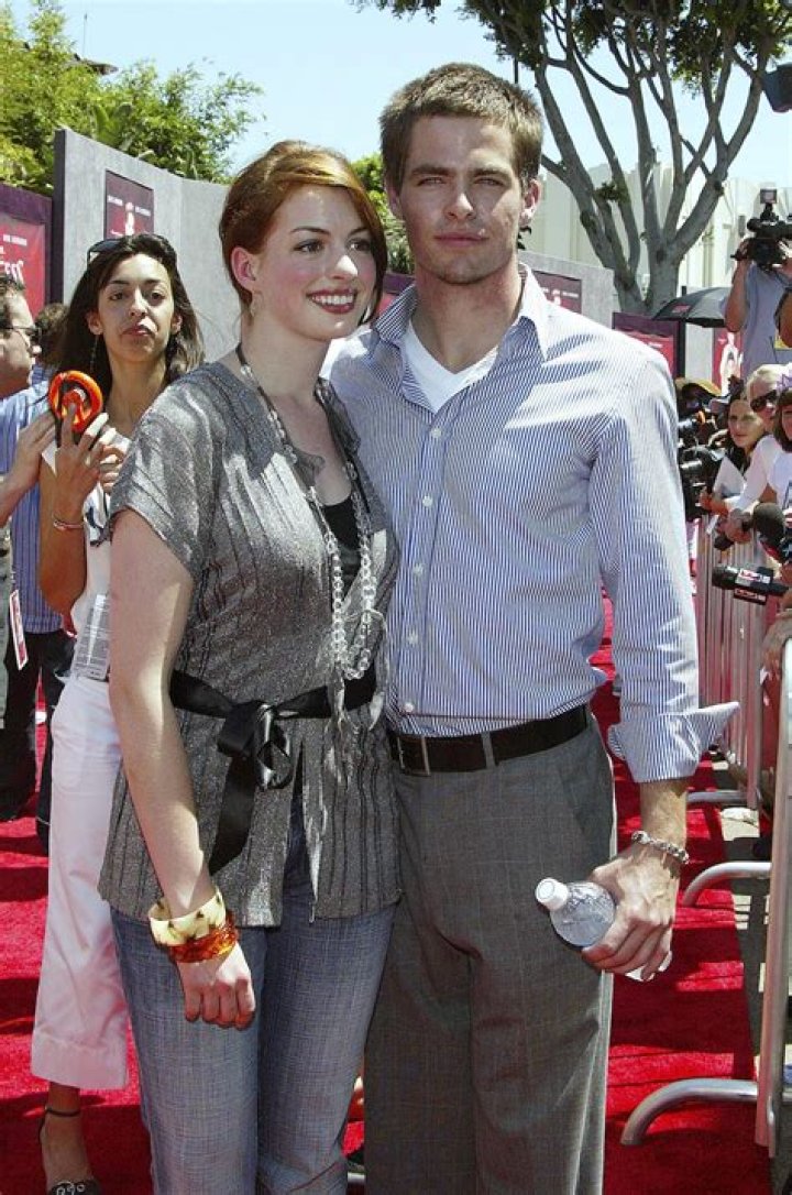 Are Mia Thermopolis and Nicholas Devereaux related? – Celebrity
