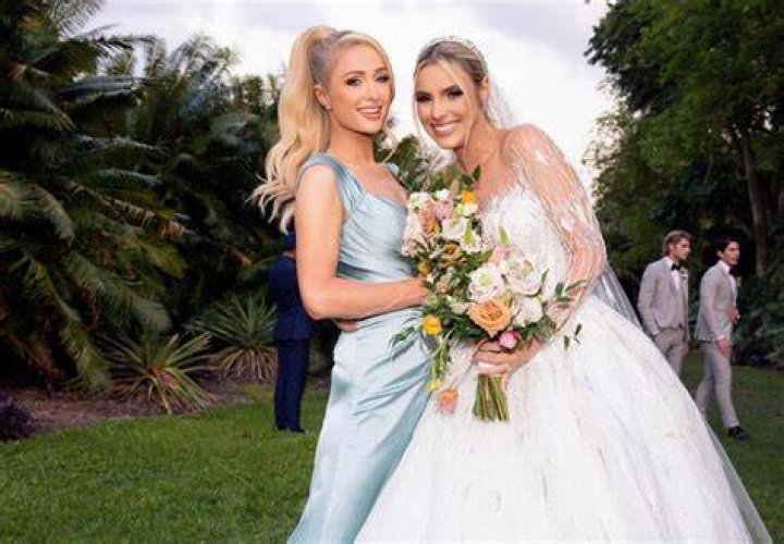 Are Paris Hilton and Lele Pons related or friends?