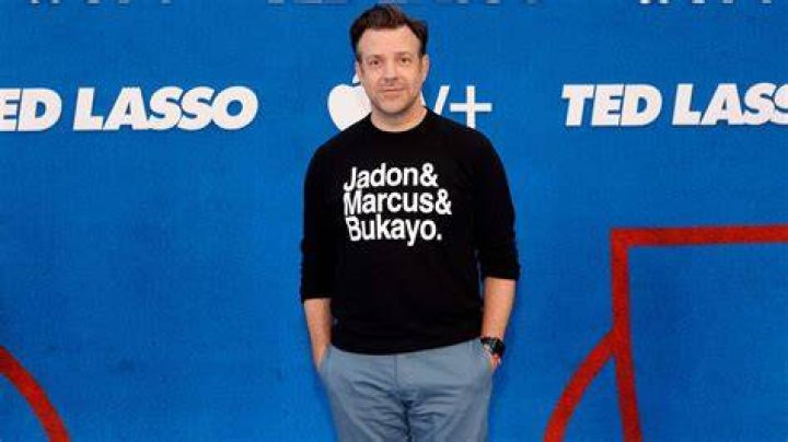 As ‘Ted Lasso’ withdrawal sets in, an iconic Jason Sudeikis comedy climbs the Netflix charts