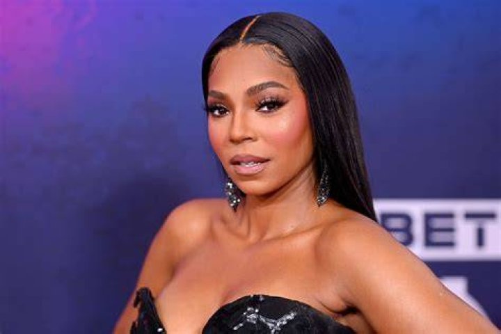 Ashanti Looks Like She Is Dripping In Honey Via New Pictures — Ja Rule’s Collaborator Is Total ‘Body Goals’ For Her Fans