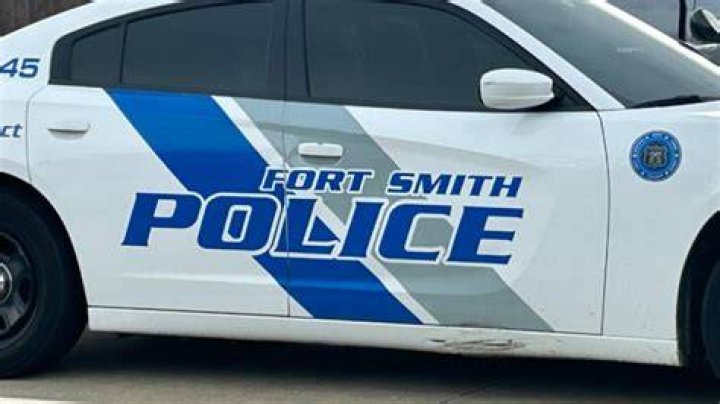 Ashley Larru – Fort Smith, AR