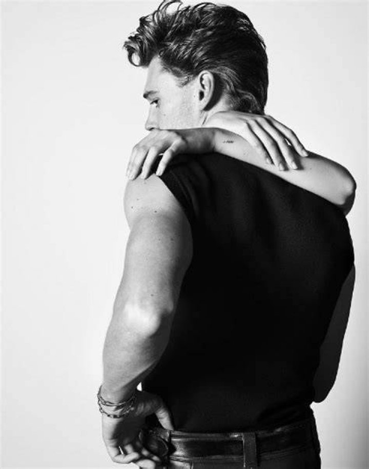 Austin Butler’s Elvis Photo Session Has A Subtle Appearance From Kaia Gerber