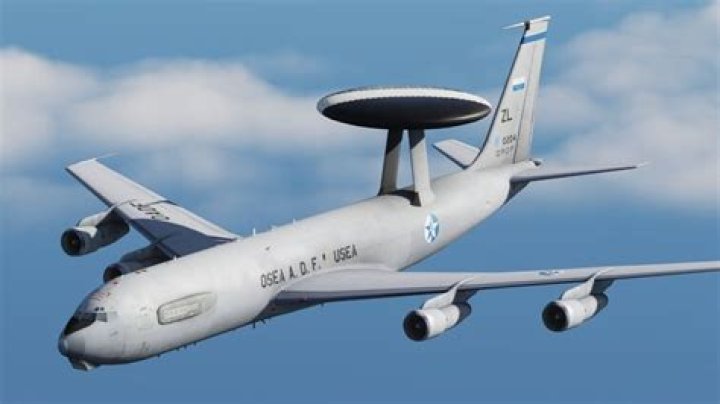 AWACS Long Caster net ღირებულება და სავარაუდო მოგება Youtuber არხი
