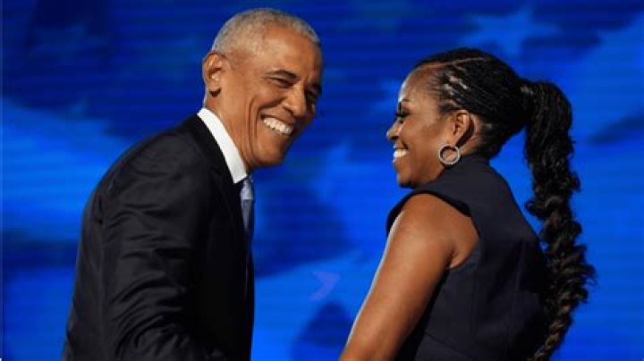 Barack And Michelle Obama’s Sweet Love Exchange On Valentine’s Day Has People Asking Where Are Donald And Melania Trump’s Valentine’s Day Greetings