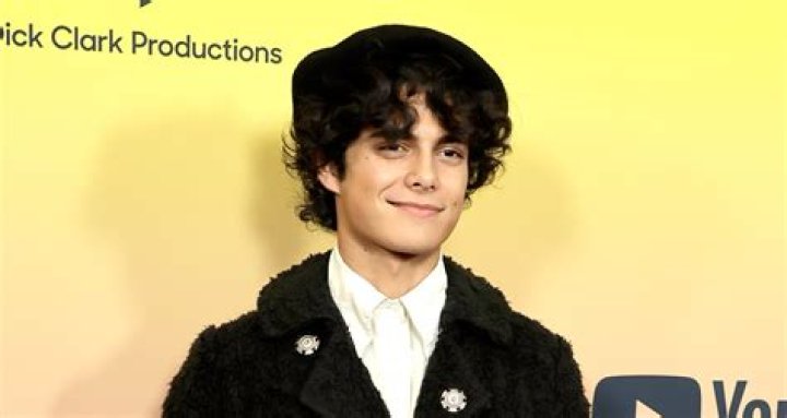 Benoftheweek Biography - Facts, Childhood, Family Life & Achievements
