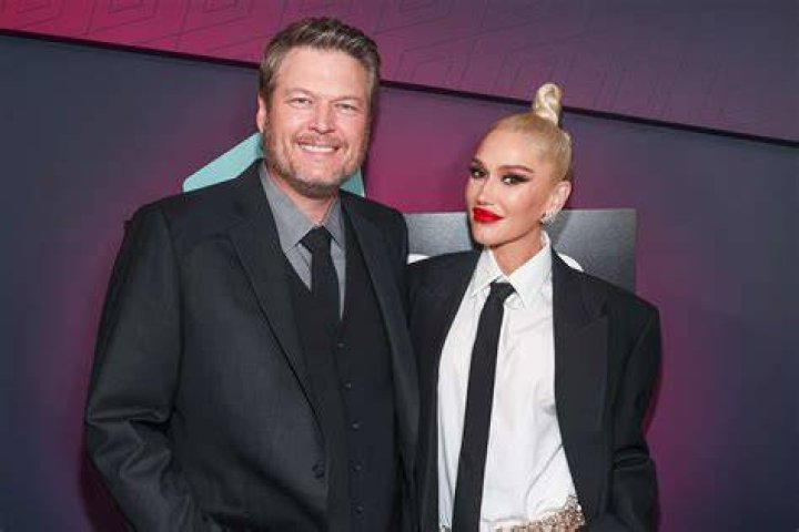 Blake Shelton Is Being Pressured By This Famous Star To Marry Gwen Stefani And Some Fans Are Not Happy About It