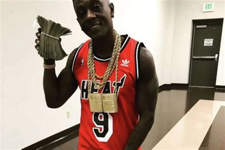 Boosie Badazz Says R. Kelly Had More Hit Songs Than Michael Jackson