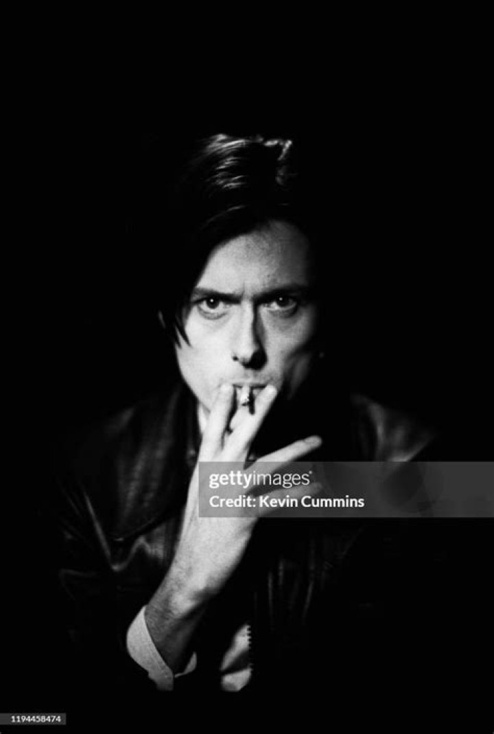 Brett Anderson (English singer): 12 key facts you need to know