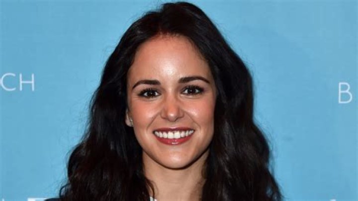 ‘Brooklyn Nine-Nine’ star Melissa Fumero cast in video store sitcom ‘Blockbuster’