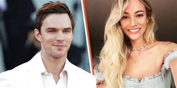 Bryana Holly Biography - Facts, Childhood, Family Life & Achievements