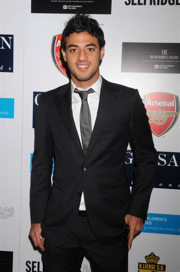Carlos Vela Biography - Facts, Childhood, Family Life & Achievements