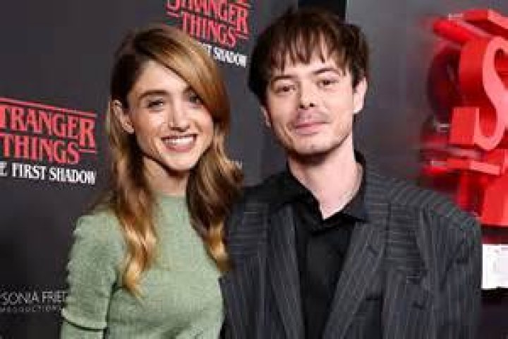 Charlie Heaton Opens Up About Working With Girlfriend Natalia Dyer On ‘Stranger Things’