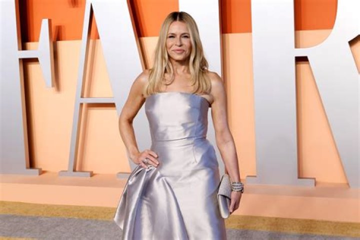 Chelsea Handler Body Measurements Bra Size Height Weight Shoe Dress Vital Statistics