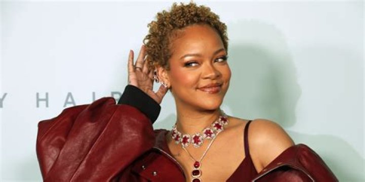 Chris Brown Has Found A Way To Make Money Off Rihanna’s Back Using This Sultry Photo And Some Fans Are Angry