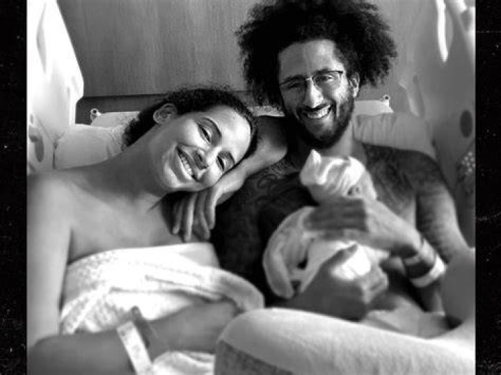 Colin Kaepernick Biography - Facts, Childhood, Family Life & Achievements