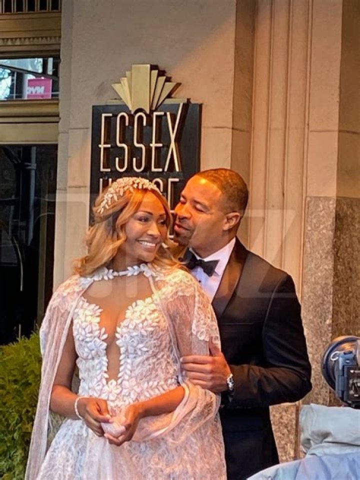 Cynthia Bailey’s Latest Photos With Mike Hill Have Fans Talking About Her Wedding Dress