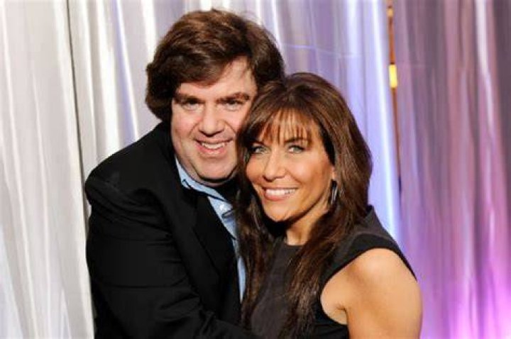 Dan Schneider parents: Harry Schneider, Carol Schneider