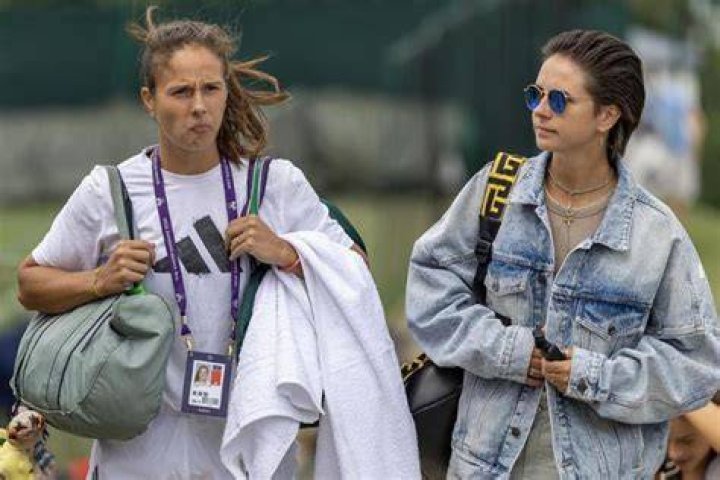 Daria Kasatkina family, parents, siblings, gay partner, children