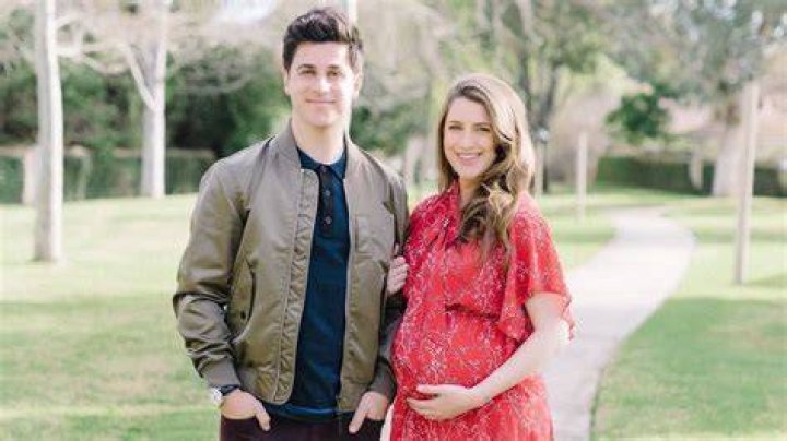 David Henrie And His Wife Welcome 2nd Baby On Christmas Day!