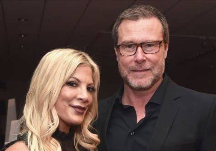 Dean McDermott Begs Fans To ‘Stop Dragging’ His Wife, Tori Spelling, After The Backlash Over Her Virtual Meet and Greet