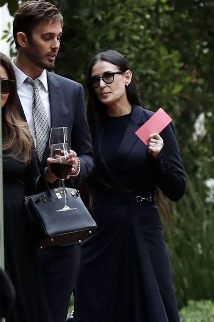 Demi Moore, Lori Loughlin And More Attend Harry Morton’s Memorial Service