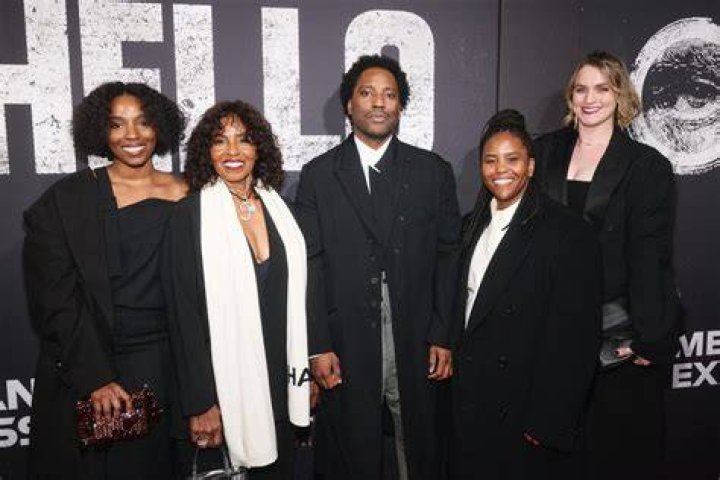Denzel Mims family, wife, children, parents, siblings