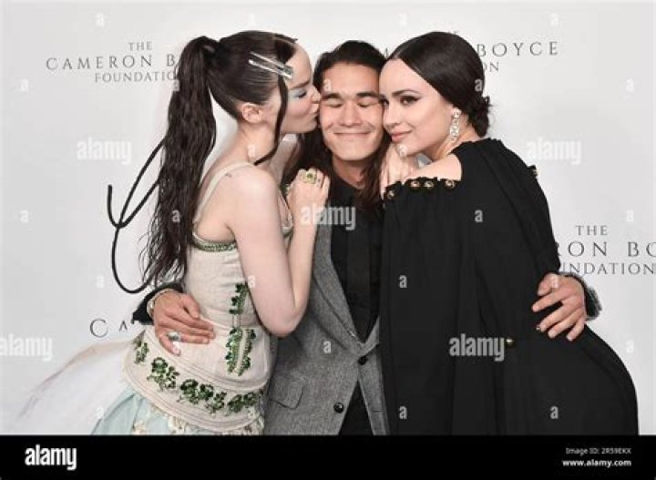 Did Sofia Carson and Cameron Boyce date? – Celebrity