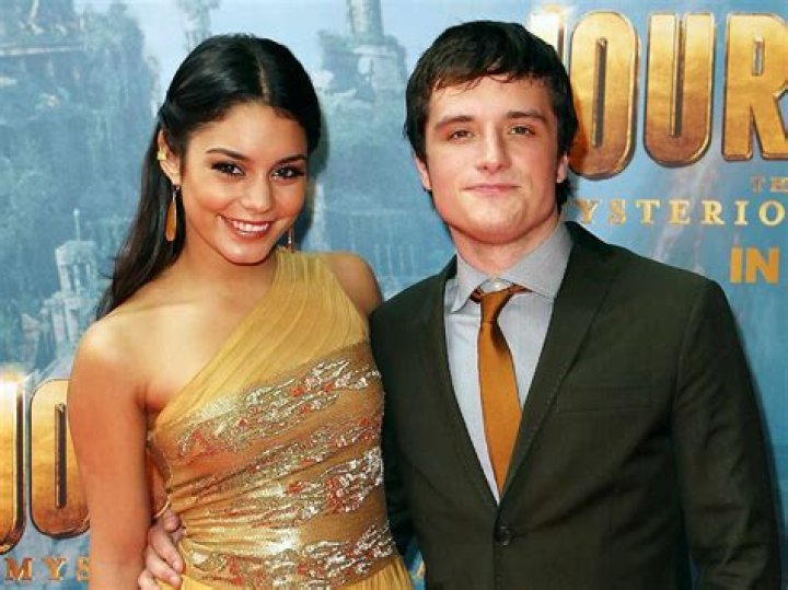 Did Vanessa Hudgens date Josh Hutcherson? – Celebrity