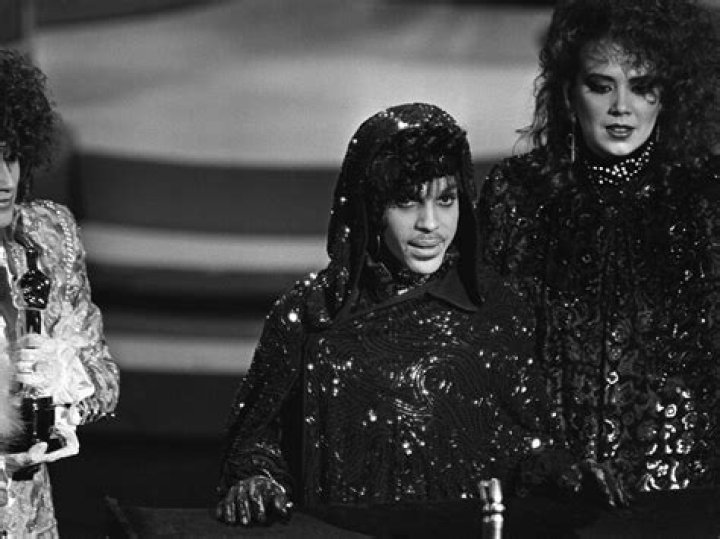 Did Wendy And Lisa Write Purple Rain? – Celebrity