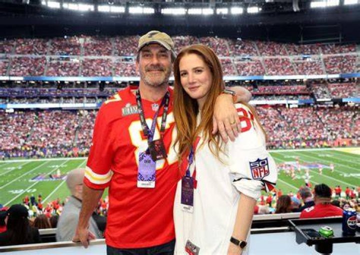 Does Jon Hamm have kids?