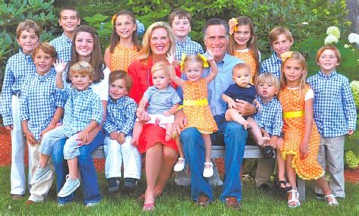 Does Mitt Romney have a daughter? How many sons does Mitt Romney have?