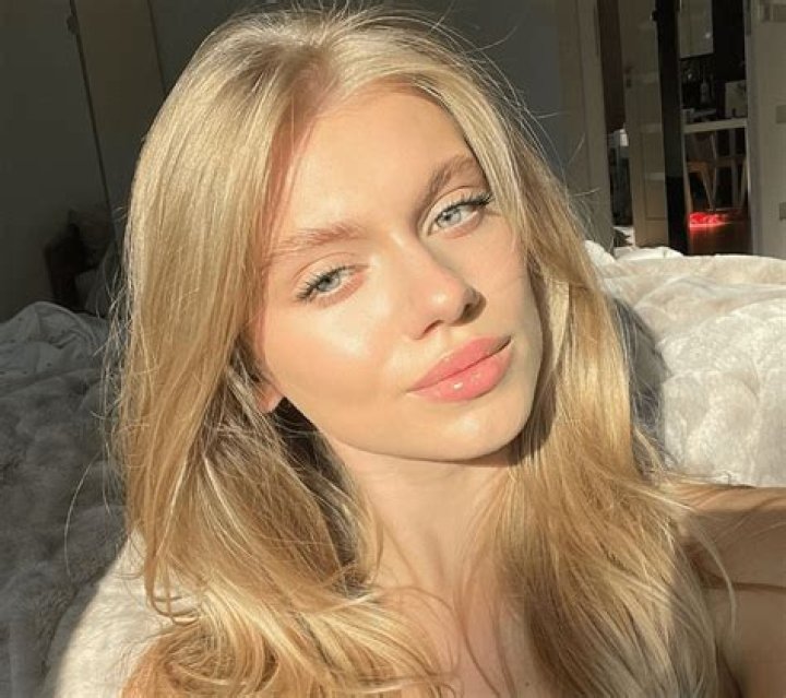 Dominika Wysocka in Bathing Suit is "Having Our Best Time" — Celebwell