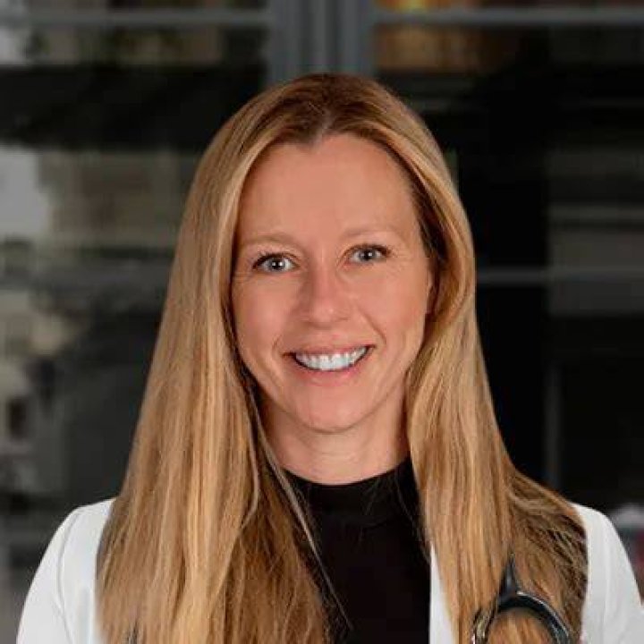 Dr. Alidad Ghiassi, MD – Los Angeles, CA