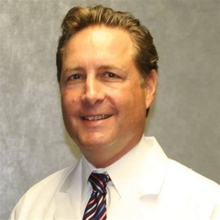Dr. Andrew Holt, MD – Memphis, TN