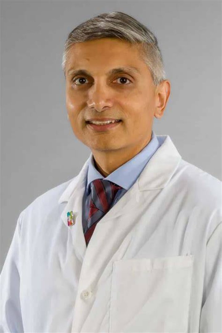Dr. Aneesh Tolat, MD – Hartford, CT