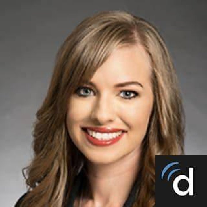 Dr. Ashley (Smallwood) Amsbaugh, MD – Houston, TX